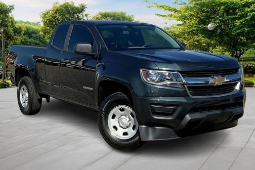 Graphite Metallic 2017 Chevrolet Colorado WT