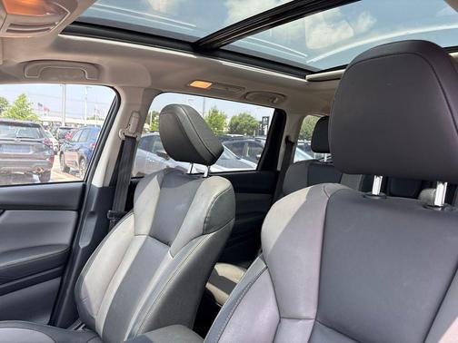 Crystal Black Silica 2023 Subaru Ascent Onyx Edition Limited