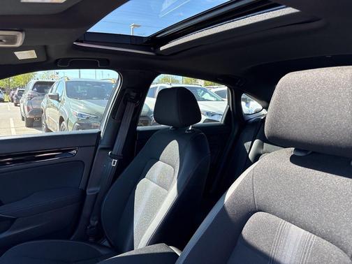 2025 Honda Civic Hybrid 