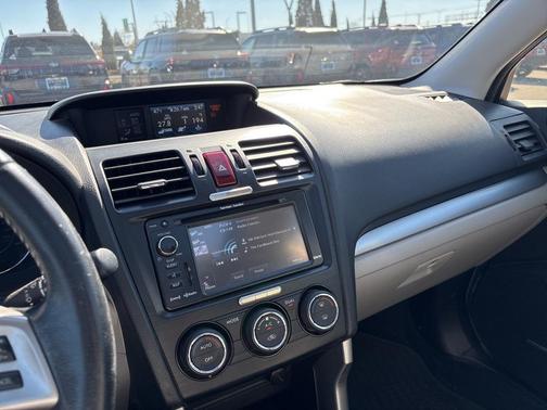 2014 Subaru Forester 2.5i Touring