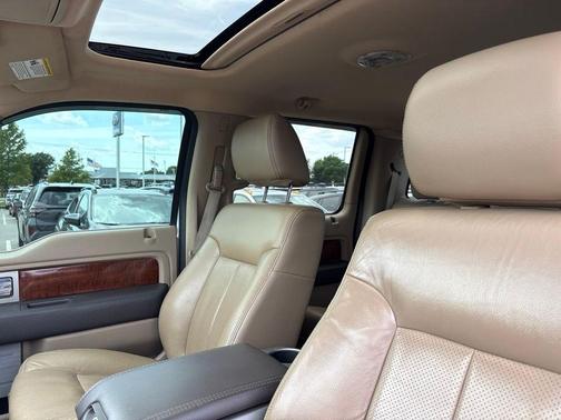 White 2010 Ford F-150 Lariat SuperCrew