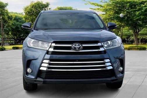 2017 Toyota Highlander Limited Platinum