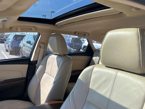 Ooh La La Rouge Mica 2015 Toyota Avalon Limited