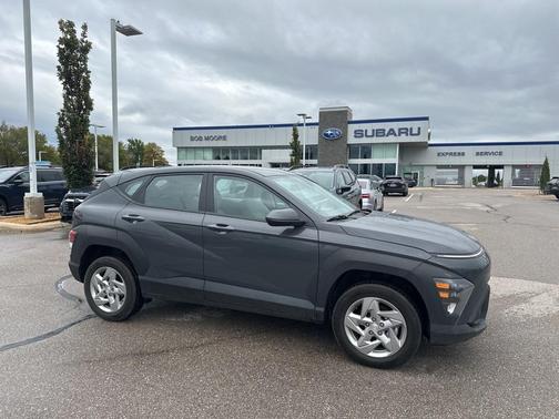 2024 Hyundai KONA SE
