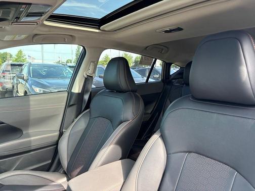 Magnetite Gray Metallic 2025 Subaru Crosstrek Limited