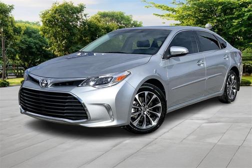 2016 Toyota Avalon XLE