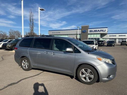 2011 Toyota Sienna Base