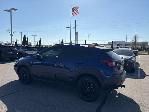 Sapphire Blue Pearl 2024 Subaru Crosstrek Wilderness