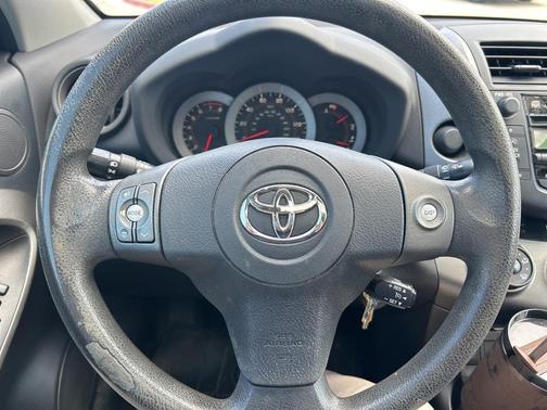 2010 Toyota RAV4 Sport