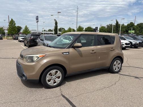 Latte Brown 2015 Kia Soul Base