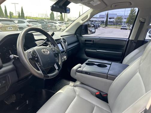 2018 Toyota Tundra SR
