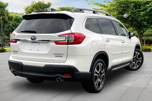 Crystal White Pearl 2024 Subaru Ascent Touring