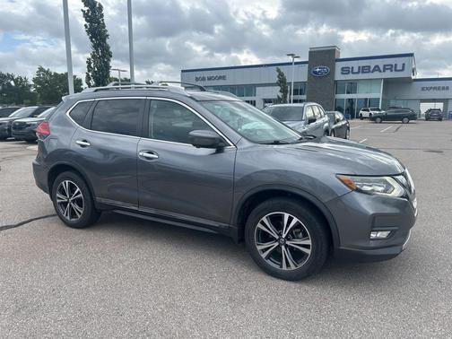 2017 Nissan Rogue SL