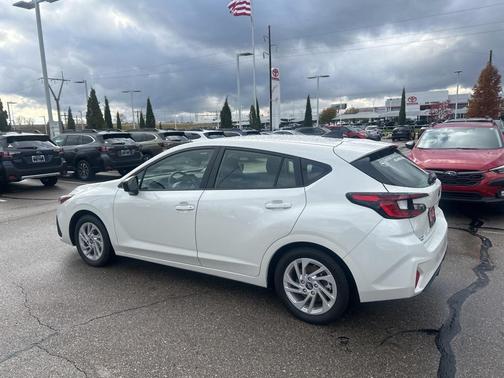 2025 Subaru Impreza Base