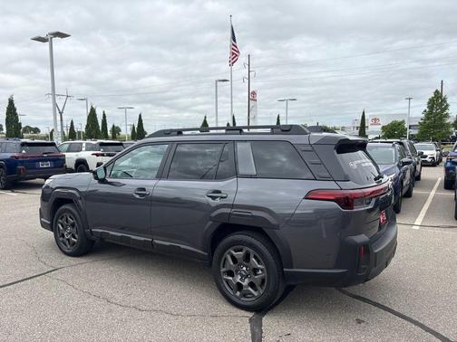 Magnetite Gray Metallic 2026 Subaru Outback Premium
