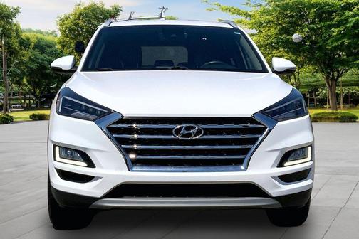Cream White 2020 Hyundai TUCSON Limited