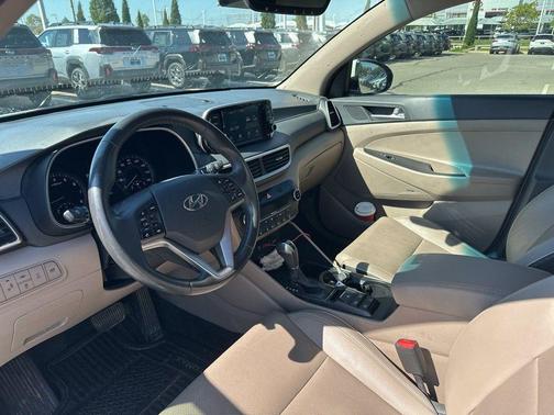 Cream White 2020 Hyundai TUCSON Limited