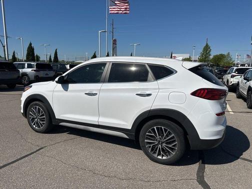 Cream White 2020 Hyundai TUCSON Limited