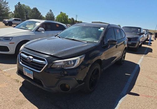 Crystal Black Silica 2019 Subaru Outback 3.6R Touring