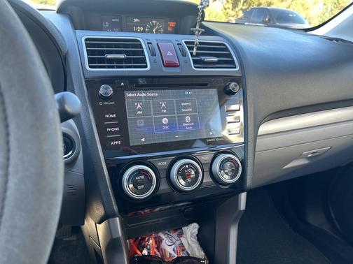 2016 Subaru Forester 2.5i Touring