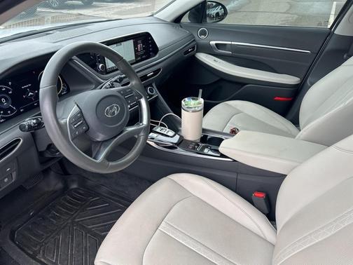 2023 Hyundai SONATA Limited