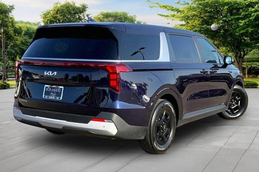 Deep Chroma Blue 2026 Kia Carnival LXS