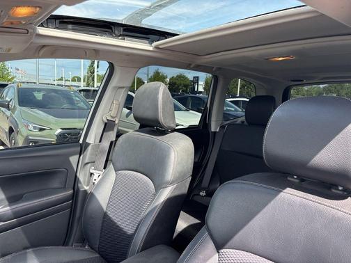 Satin White Pearl 2014 Subaru Forester 2.0XT Premium