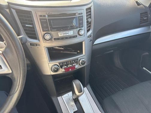 2014 Subaru Outback 2.5i