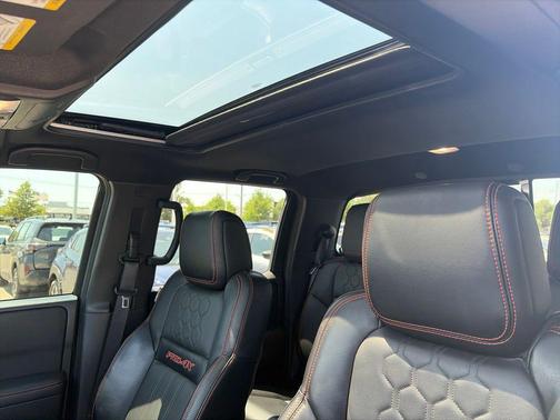 Black 2024 Nissan Frontier PRO-4X