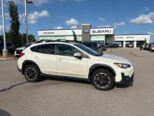 Crystal White Pearl 2021 Subaru Crosstrek Premium