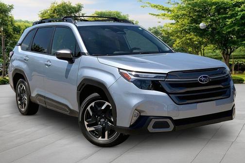 Ice Silver Metallic 2025 Subaru Forester Limited