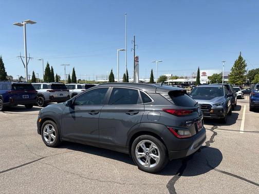 Gray 2023 Hyundai KONA SEL