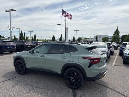 Green 2025 Chevrolet Trax ACTIV
