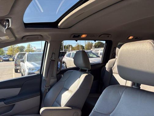 Modern Steel Metallic 2016 Honda Odyssey EX-L