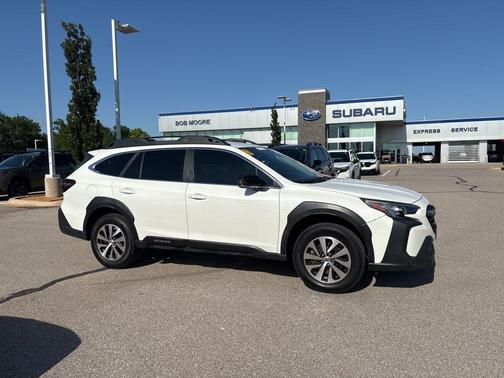 Crystal White Pearl 2023 Subaru Outback Premium