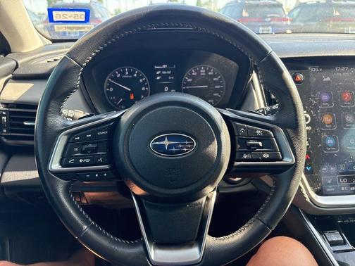Crystal White Pearl 2023 Subaru Outback Premium