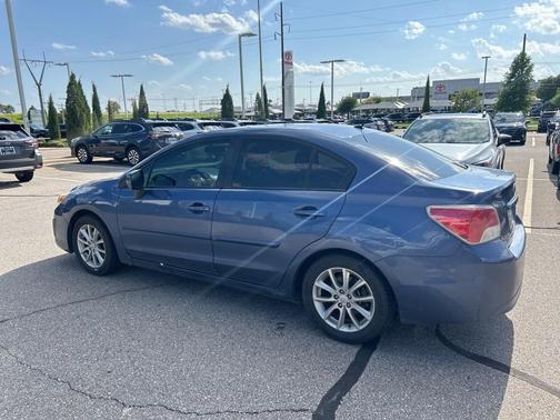 2013 Subaru Impreza 2.0i Premium