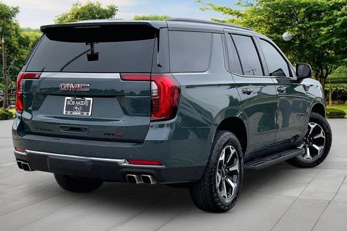 Midnight Pine 2025 GMC Yukon AT4