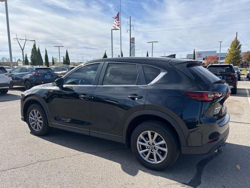 2023 Mazda CX-5 2.5 S Preferred Package