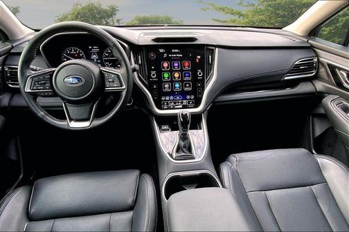 Crystal White Pearl 2024 Subaru Outback Limited
