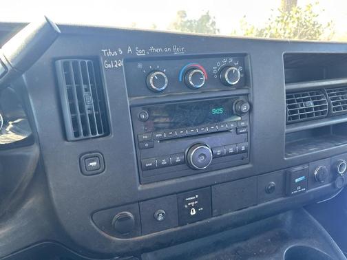 2015 Chevrolet Express 2500 Work Van