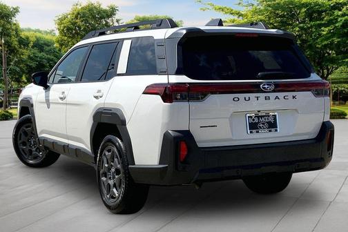 Crystal White Pearl 2026 Subaru Outback Premium