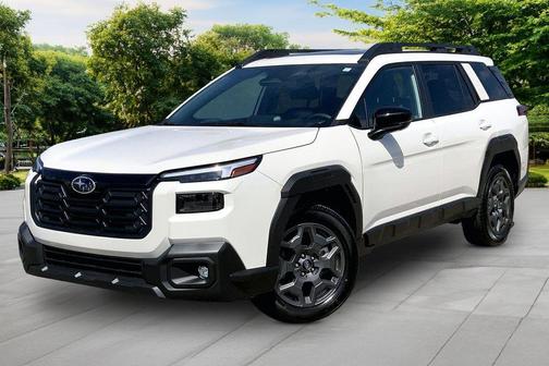 Crystal White Pearl 2026 Subaru Outback Premium