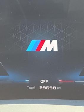Dravit Gray Metallic 2024 BMW X7 M60i