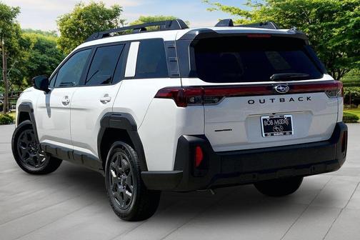 Crystal White Pearl 2026 Subaru Outback Premium