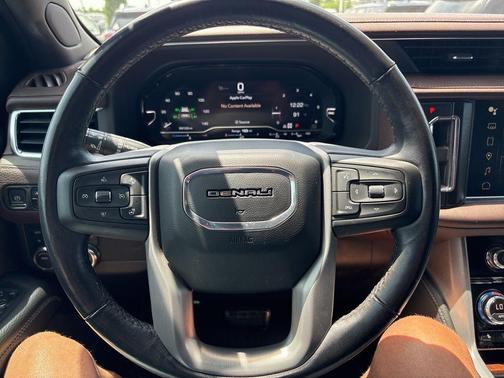 Onyx Black 2022 GMC Yukon XL Denali