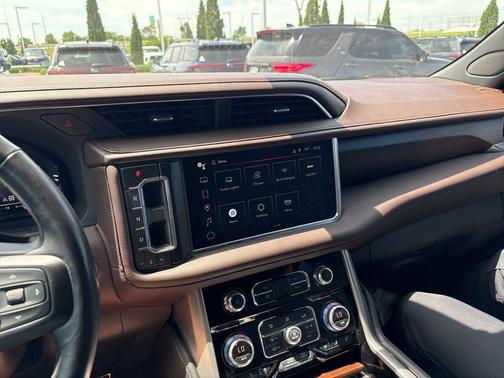 Onyx Black 2022 GMC Yukon XL Denali