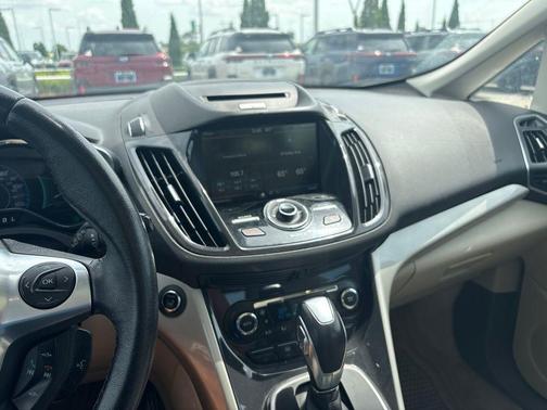 Oxford White 2013 Ford C-Max Hybrid SEL