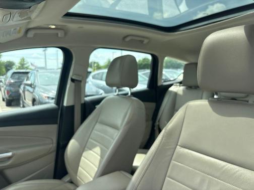 Oxford White 2013 Ford C-Max Hybrid SEL