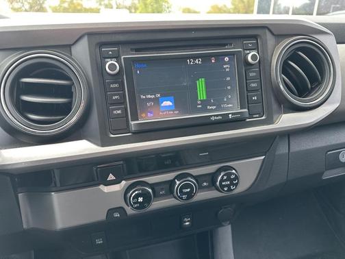 2016 Toyota Tacoma SR5